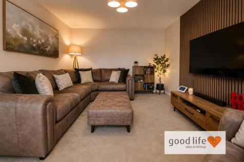 20260602_184304339_iOS52 banebury drive.jpg