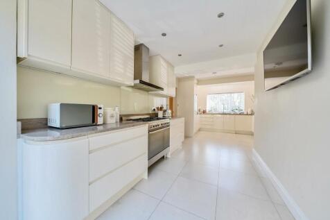 Davidson Frost-Wellings, DFW, Clamp Hill, Stanmore