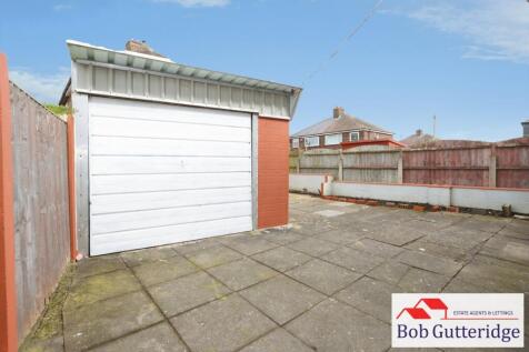 SECTIONAL GARAGE