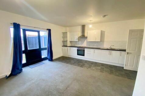 Moor Hall Road, Harlow photo 3
