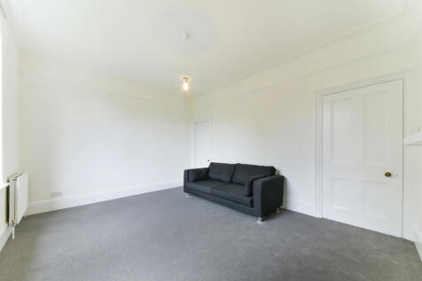 Ridgway Gardens, SW19 photo 4