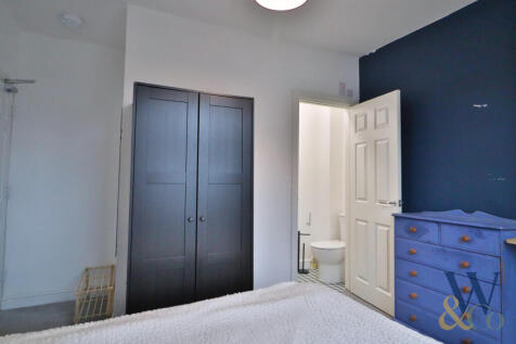 Room1 