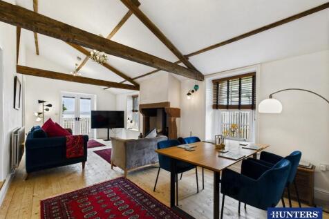 Living &amp; Dining Room