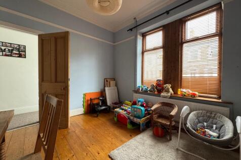another student property from Award winning CPS HO