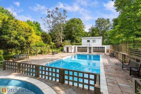 pool new