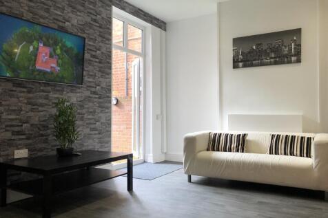 6 Bed House