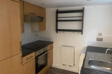 Mayfield Road, Whalley Range photo 3