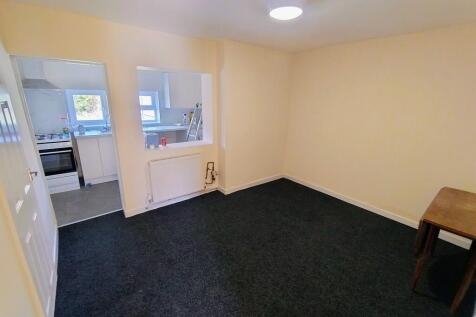 Dilloways Lane, Willenhall, Wolverhampton photo 3