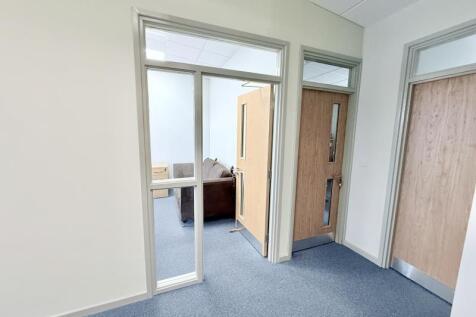 Office to rent Image 5