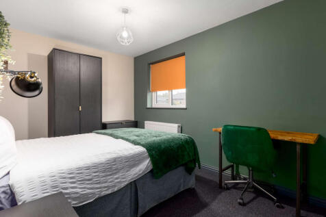 ROOM 7 (1).jpg