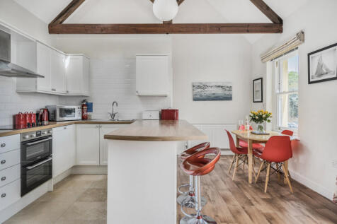 1332199-10-688b69...