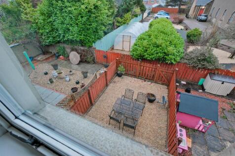 037-6 St. Andrews Court Carluke ML8 5SX.jpg