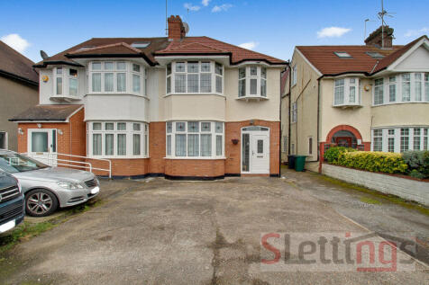 3 bed semi-detached house for sale Hall Lane, Hen