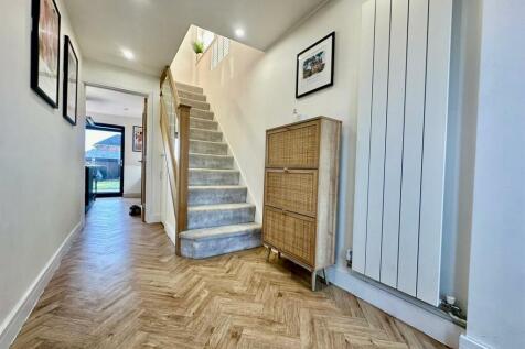 WhatsApp Image 2025-01-09 at 16.01.07_0d7f0ad2.jpg