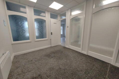 Office to rent Image 7