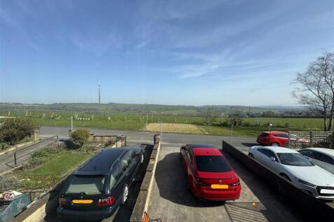 VIEWS &amp; PARKING