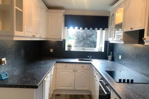 145 Cobnar Road, Norton Woodseats, Sheffield, S8 photo 5