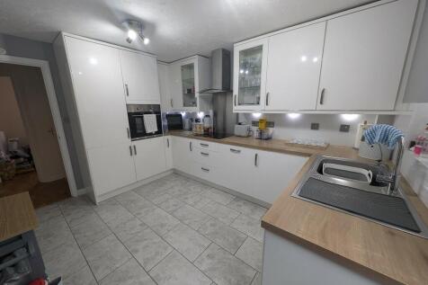 PXL_20241106_1228...