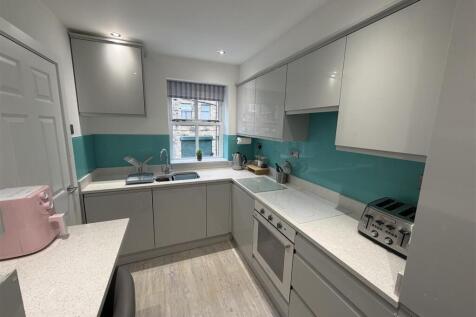 kitchen 1 blind open.jpg