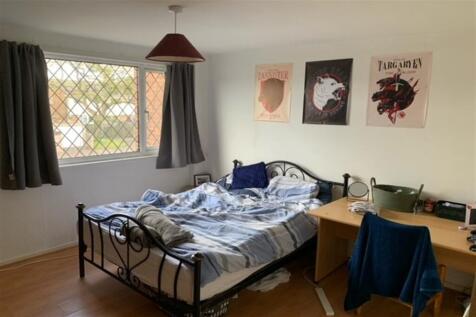 Archdale Close, BH10 photo 4