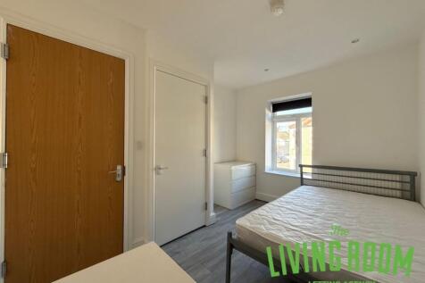 Coburn Street, Cardiff,  photo 3