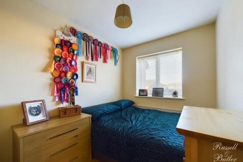 CAM02127G0-PR0094-STILL014