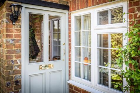 2 Fairview Cottag...