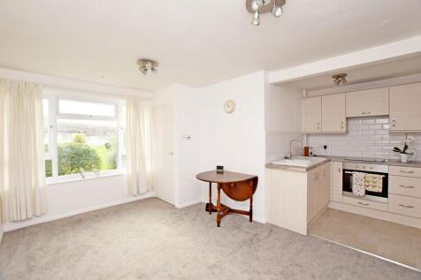 2 Bedroom bungalow t