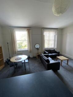 Flat 5, 38 Clarendon Square, Leamington Spa photo 3