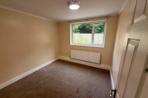 Eastbourne Gardens, Middlesbrough, TS3 0PD photo 4