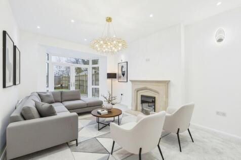 Lounge (Virtually Furnished)
