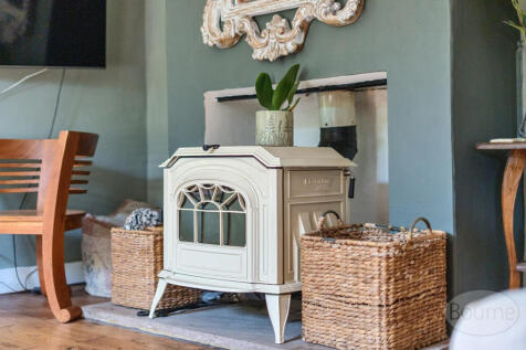 b2dbc157-ec76-4c3...