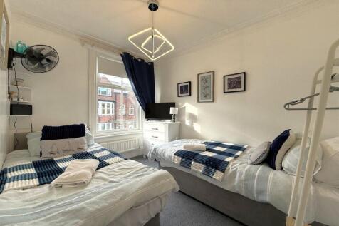 Flat B, 13 Rutland Street, Filey photo 5