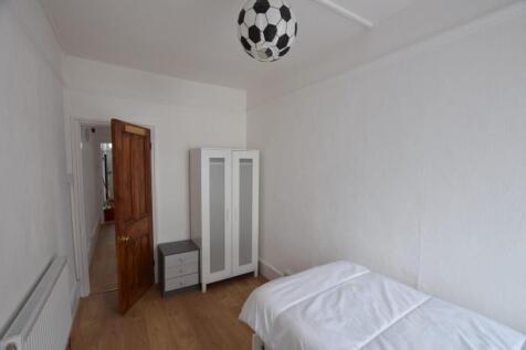 Bed 1 (2).JPG