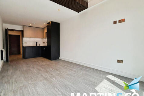 c5206b03-Kitchen ...