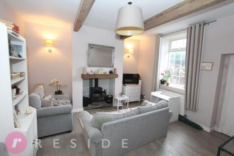 Lounge / Dining Area