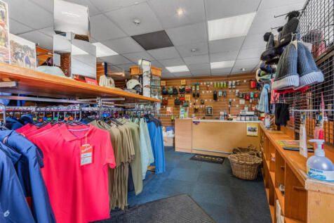 Retail Property (high street) for sale Image 5
