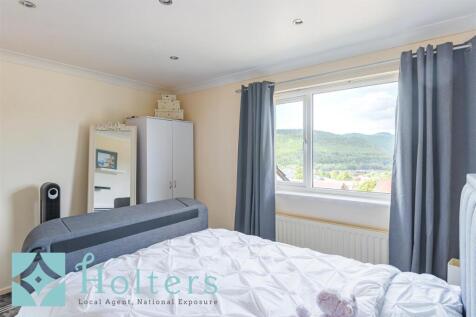 70 Rocke's Meadow, Knighton-10.jpg