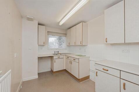 26 Madells, Epping CM16 4NW