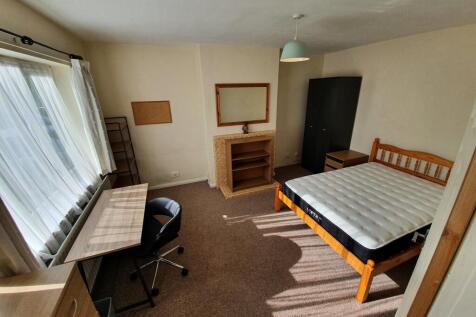 6 Queensway, Leamington Spa photo 5
