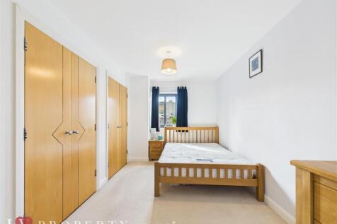 CAM05016G0-PR0106-ST