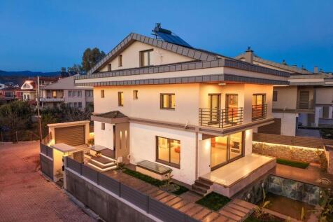 Property Image 40