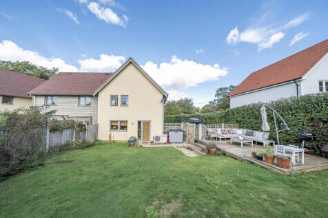 1348331-4-68b9a8b...