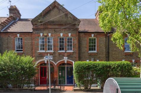 Winns Terrace, E17