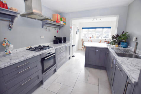 Kitchen 3