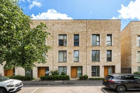 Davidson Frost-Wellings, DFW, Lacey Drive, Edgware