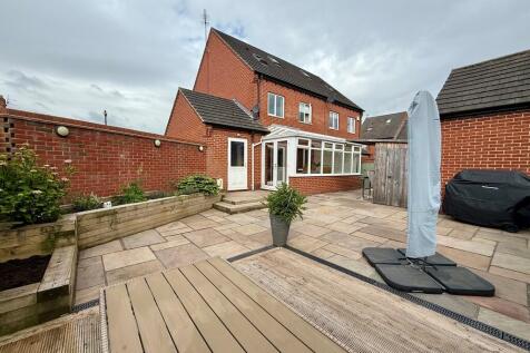 43 king road gard...