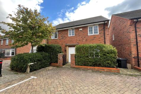 Andover, SP11 - property photo