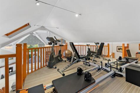 Mezzanine Gym
