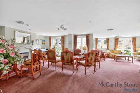 8683110-interior12.jpg